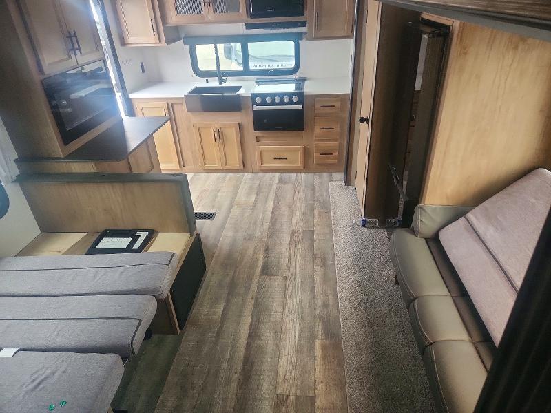 2023 Cherokee Travel Trailer მანქანა იყიდება აუქციონზე, vin: 4X4FCKZ22PX161530, აუქციონის ნომერი: 67191406