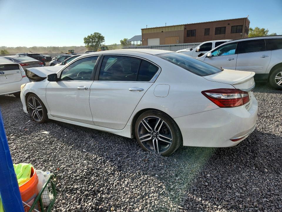 Продажа на аукционе авто 2016 Honda Accord, vin: 1HGCR2F68GA017922, номер лота: 67815676