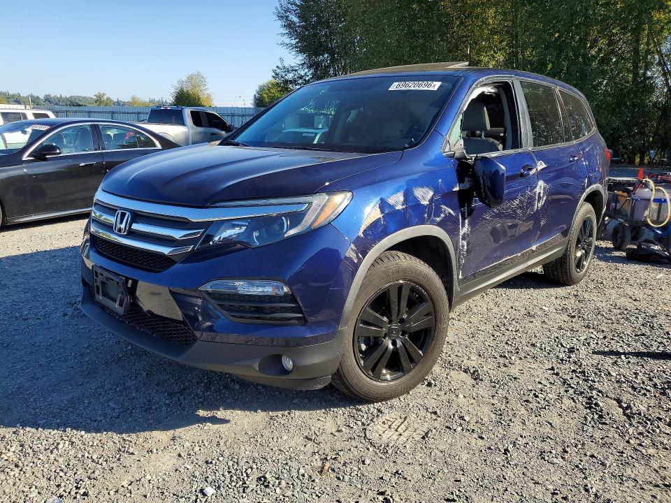 Продаж на аукціоні авто 2018 Honda Pilot, vin: 5FNYF6H54JB070284, номер лоту: 69620696