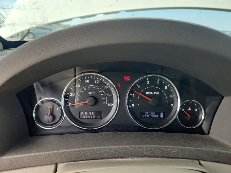 2010 Jeep Grand Cherokee მანქანა იყიდება აუქციონზე, vin: 1J4PS4GKXAC146522, აუქციონის ნომერი: 67658386