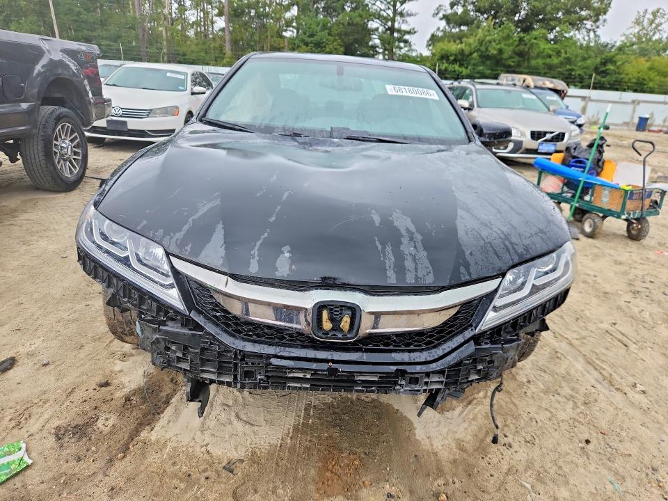 2017 Honda Accord მანქანა იყიდება აუქციონზე, vin: 1HGCT1B83HA009778, აუქციონის ნომერი: 68180086