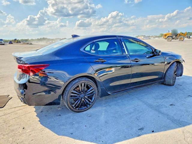 Aukcja sprzedaży 2019 Acura Tlx, vin: 19UUB2F62KA009526, numer aukcji: 68820636