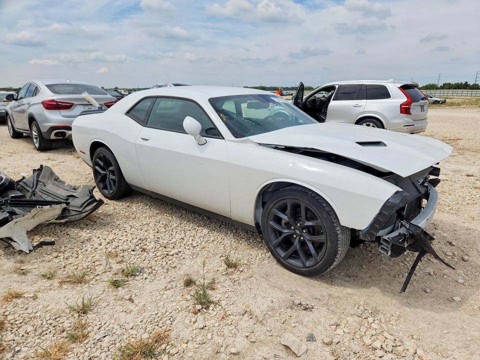 70647956 :رقم المزاد ، 2C3CDZAG3PH587015 vin ، 2023 Dodge Challenger مزاد بيع