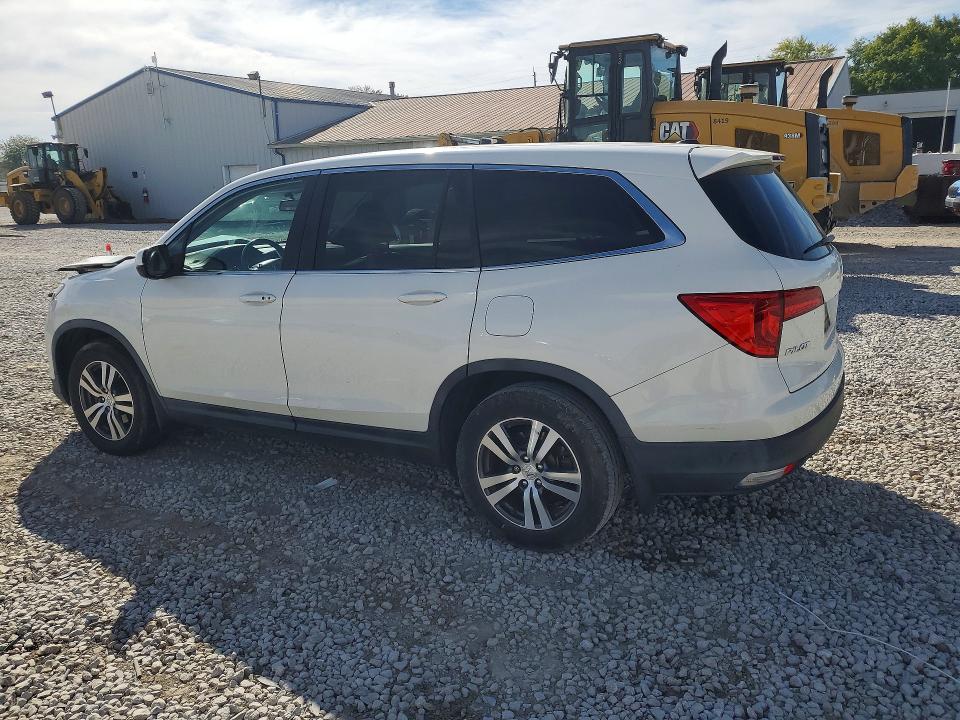 71111596 :رقم المزاد ، 5FNYF5H54HB011918 vin ، 2017 Honda Pilot مزاد بيع