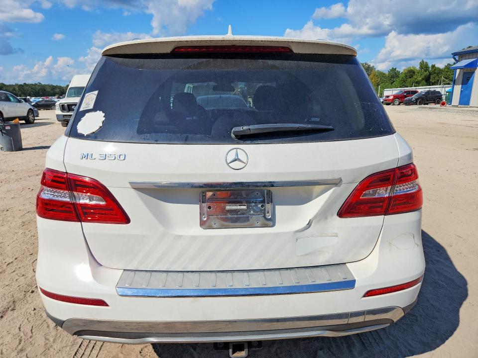 Продажа на аукционе авто 2015 Mercedes-benz Ml, vin: 4JGDA5JB7FA516740, номер лота: 70478316