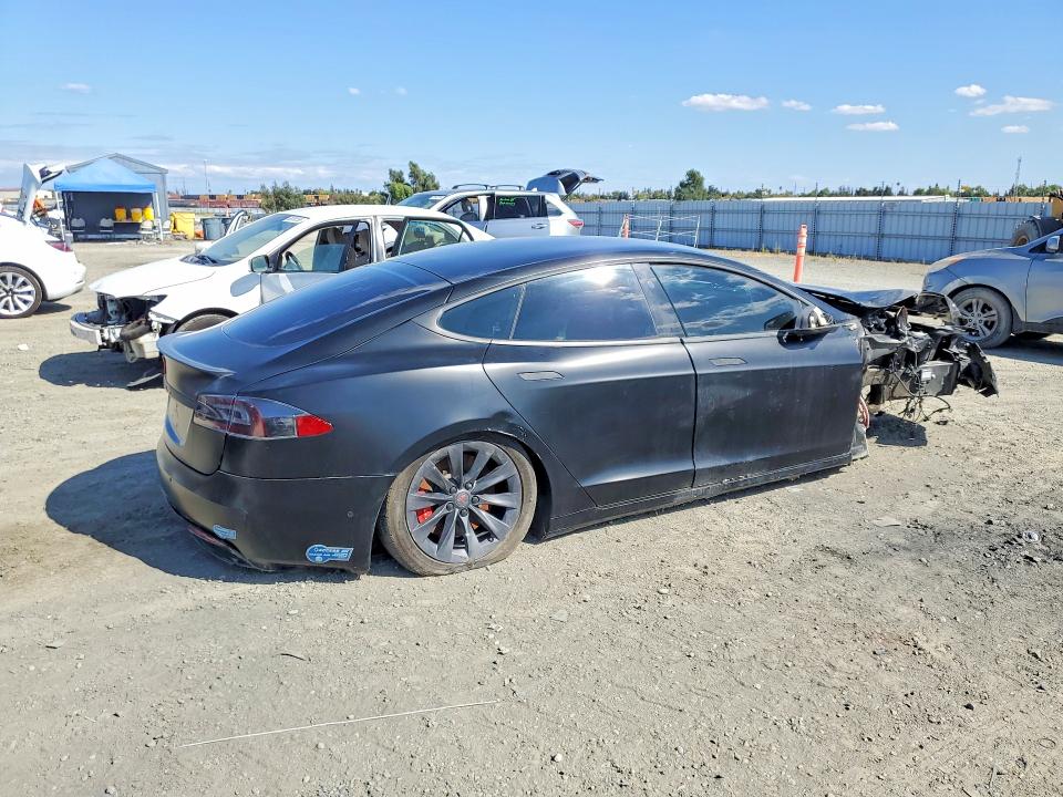 Продаж на аукціоні авто 2020 Tesla Model S, vin: 5YJSA1E20LF416206, номер лоту: 68215986