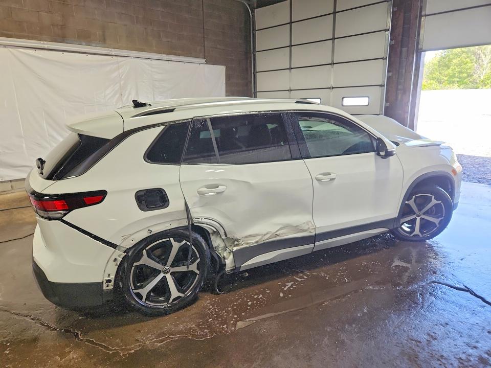 2026 Volkswagen Tiguan მანქანა იყიდება აუქციონზე, vin: 3VVER7RM9TM014752, აუქციონის ნომერი: 67696406