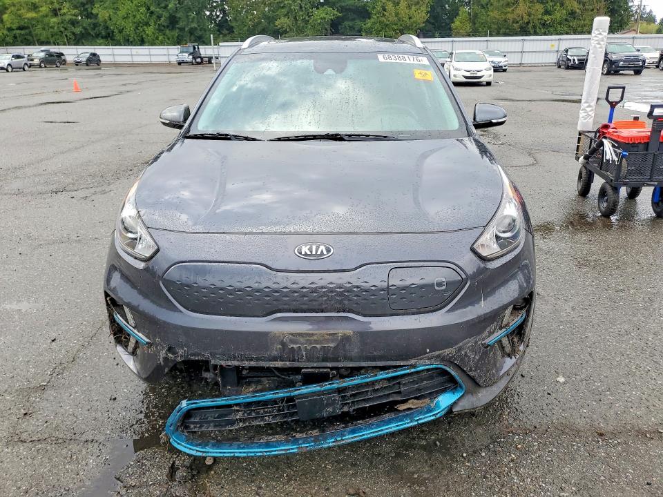 68388176 :رقم المزاد ، KNDCE3LG7K5025816 vin ، 2019 Kia Niro مزاد بيع