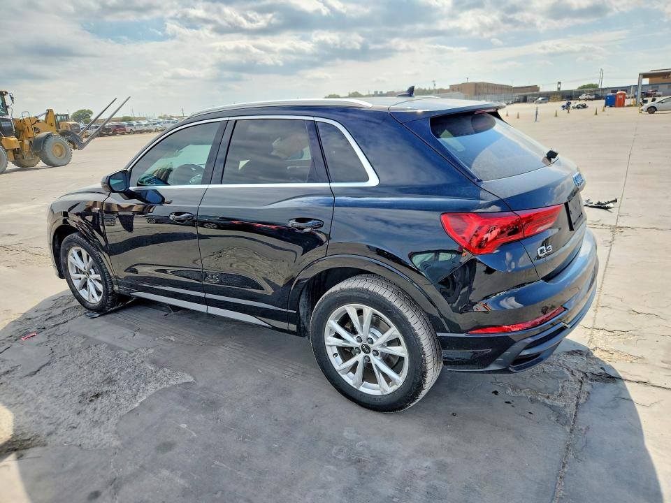 Продажа на аукционе авто 2022 Audi Q3, vin: WA1EECF38N1109179, номер лота: 67813636