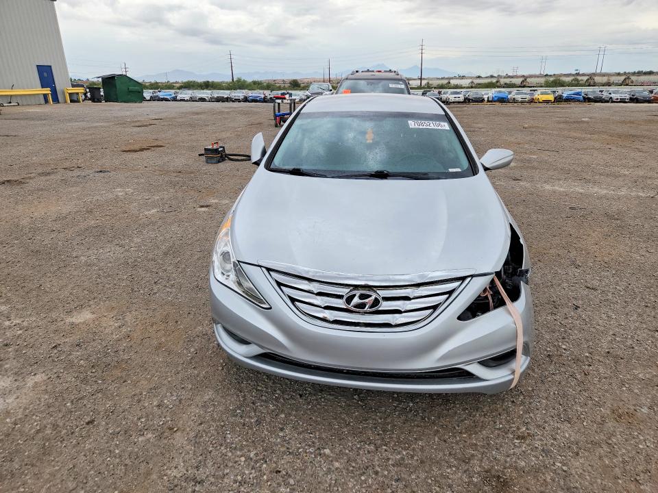 70852106 :رقم المزاد ، 5NPEB4AC2BH250149 vin ، 2011 Hyundai Sonata مزاد بيع
