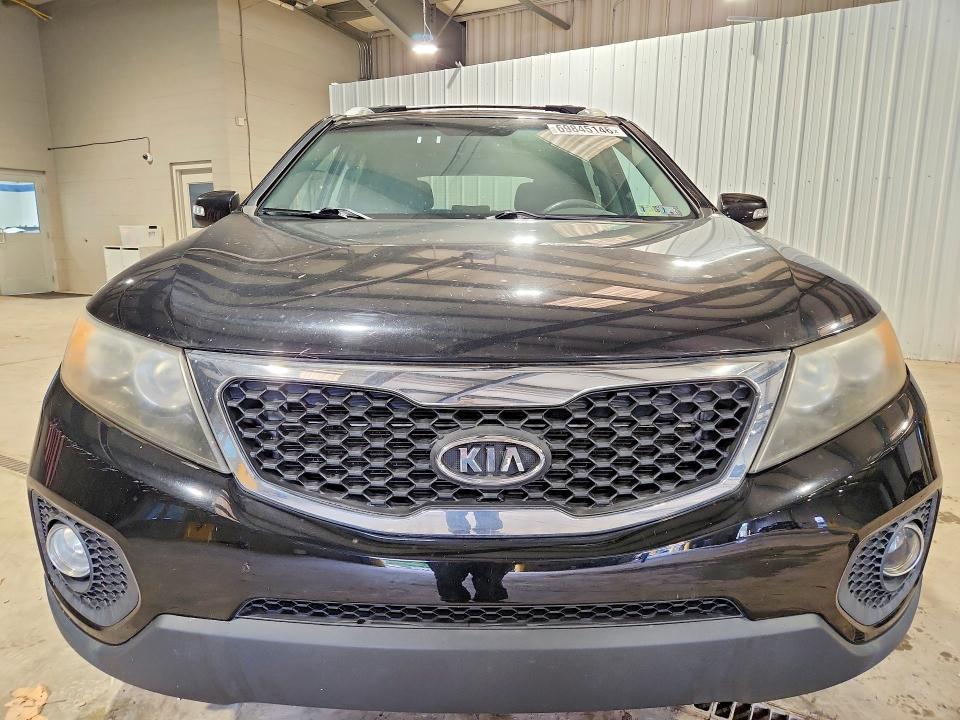 69845146 :رقم المزاد ، 5XYKT4A18BG165077 vin ، 2011 Kia Sorento مزاد بيع