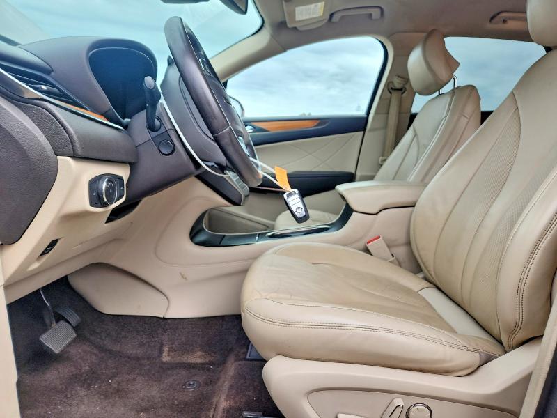 68869496 :رقم المزاد ، 5LMCJ2C9XKUL03629 vin ، 2019 Lincoln Mkc مزاد بيع