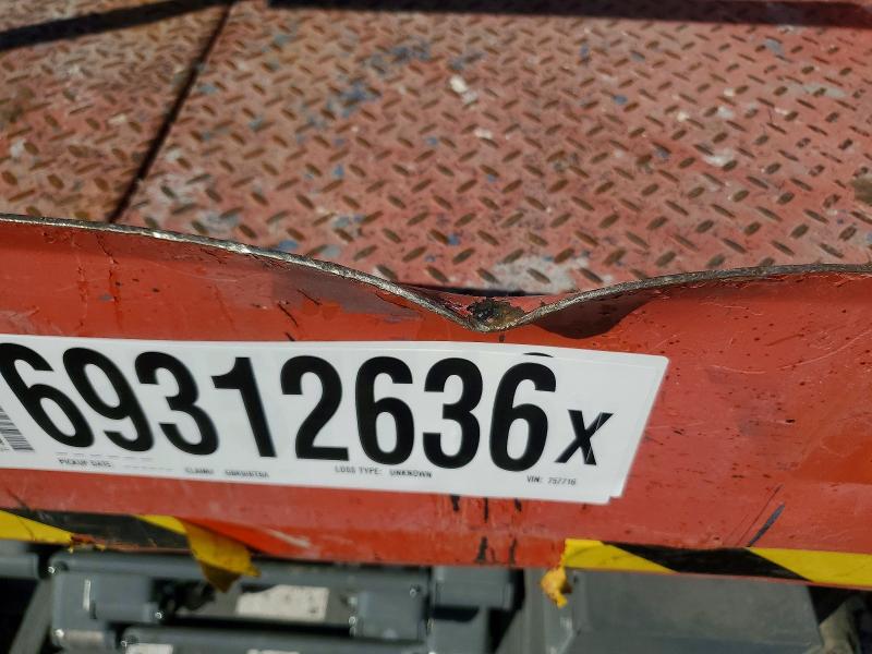 Продаж на аукціоні авто 2017 Skyjack Sj6832rt, vin: 37009956, номер лоту: 69312636