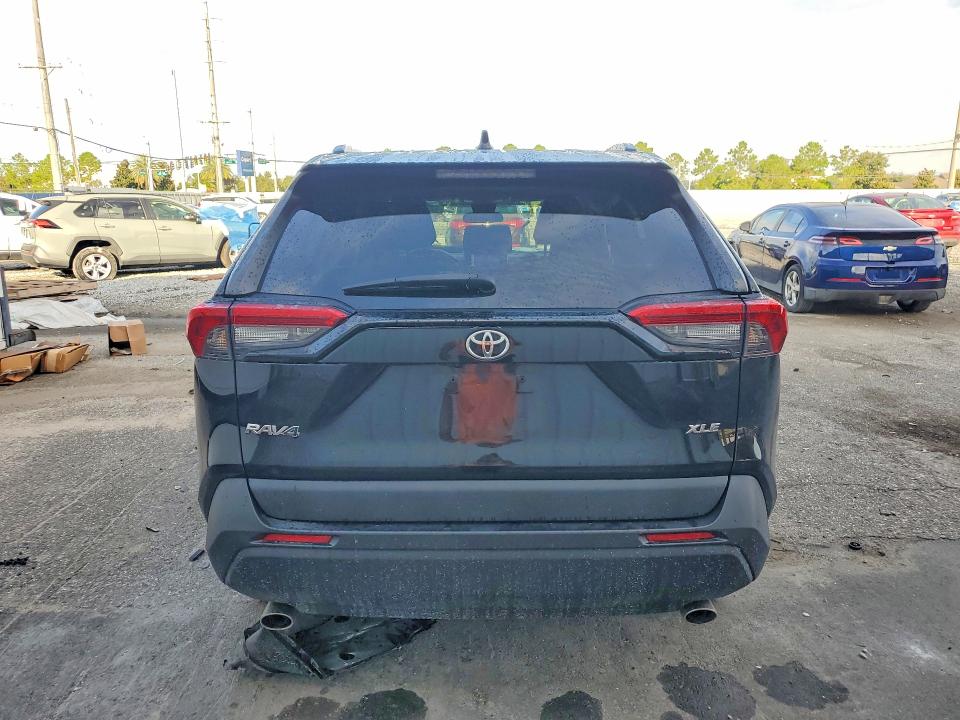 2023 Toyota Rav4 მანქანა იყიდება აუქციონზე, vin: 2T3W1RFV3PC216916, აუქციონის ნომერი: 68128676