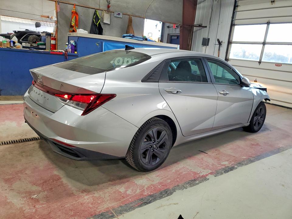 2023 Hyundai Elantra მანქანა იყიდება აუქციონზე, vin: 5NPLM4AG9PH090279, აუქციონის ნომერი: 69732126