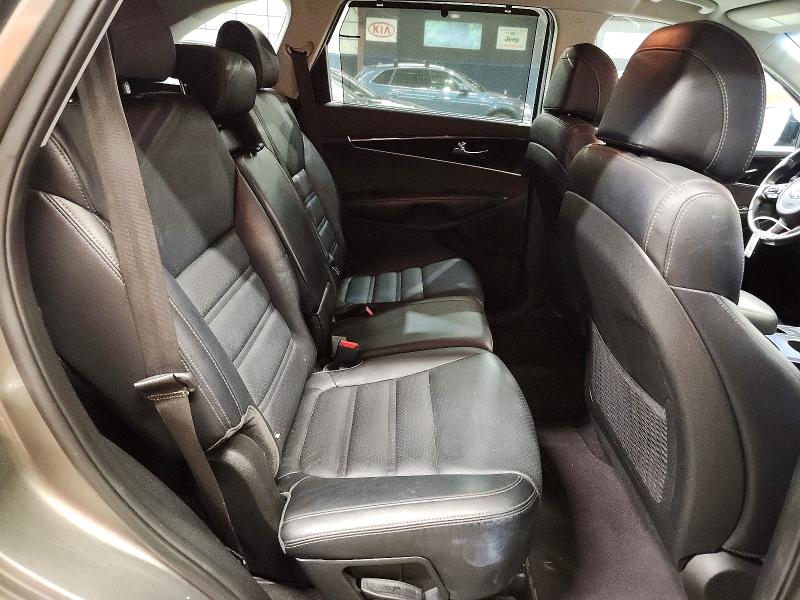68605166 :رقم المزاد ، 5XYPHDA51HG231388 vin ، 2017 Kia Sorento مزاد بيع