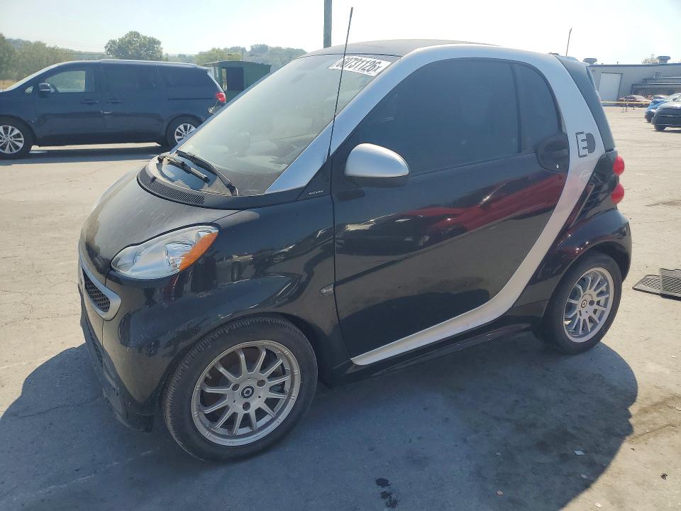 Продаж на аукціоні авто 2013 Smart Fortwo, vin: WMEEJ9AA6DK696731, номер лоту: 69731126