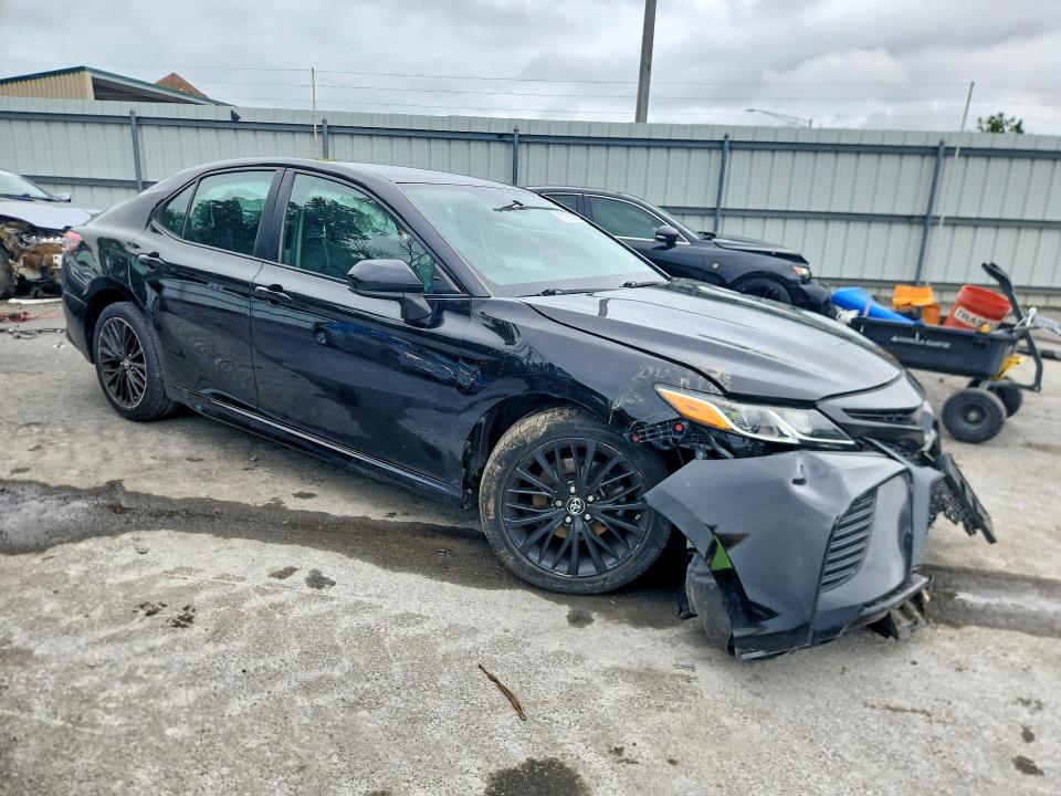2019 Toyota Camry მანქანა იყიდება აუქციონზე, vin: 4T1B11HK4KU261334, აუქციონის ნომერი: 67653536