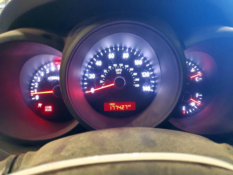 68278136 :رقم المزاد ، KNDJT2A28A7039421 vin ، 2010 Kia Soul مزاد بيع