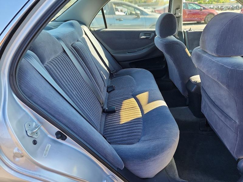 70439736 :رقم المزاد ، 1HGCG5642WA208028 vin ، 1998 Honda Accord مزاد بيع
