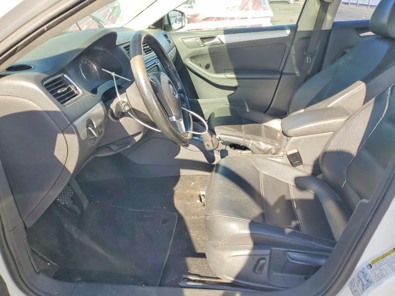 2014 Volkswagen Jetta მანქანა იყიდება აუქციონზე, vin: 3VWD17AJ6EM378100, აუქციონის ნომერი: 70127066