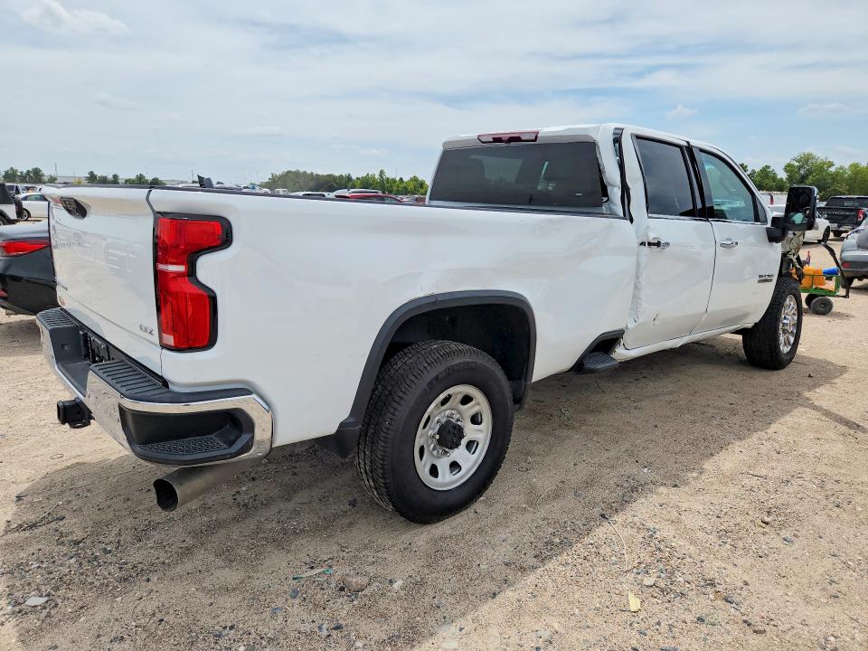 67616636 :رقم المزاد ، 1GC4KPEY1SF226552 vin ، 2025 Chevrolet Silverado مزاد بيع