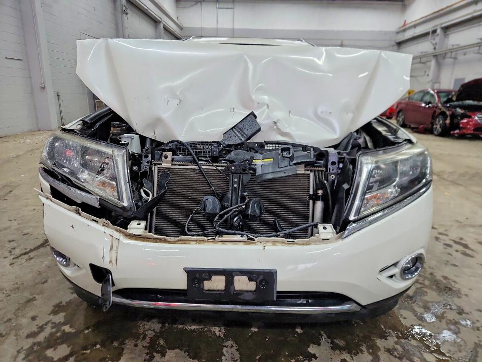 2016 Nissan Pathfinder მანქანა იყიდება აუქციონზე, vin: 5N1AR2MM7GC637264, აუქციონის ნომერი: 70117376