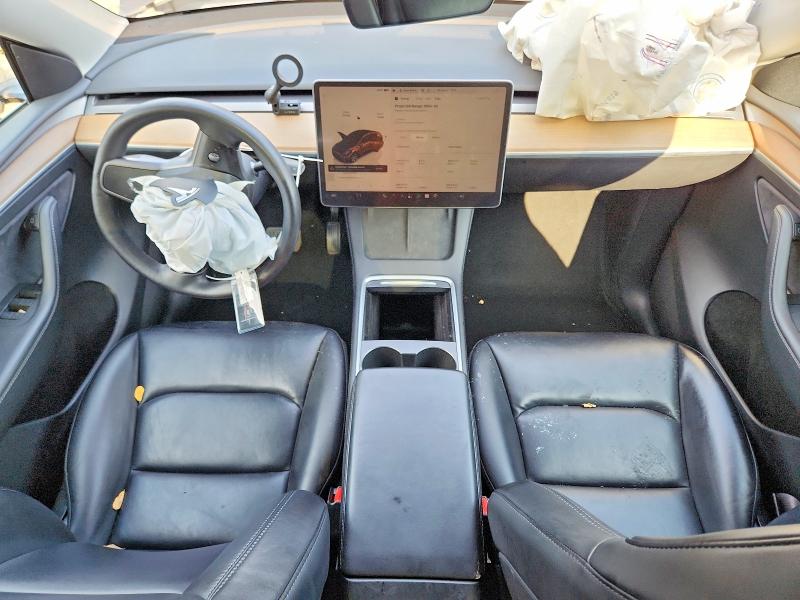 68700736 :رقم المزاد ، 7SAYGAEE4PF844193 vin ، 2023 Tesla Model Y مزاد بيع