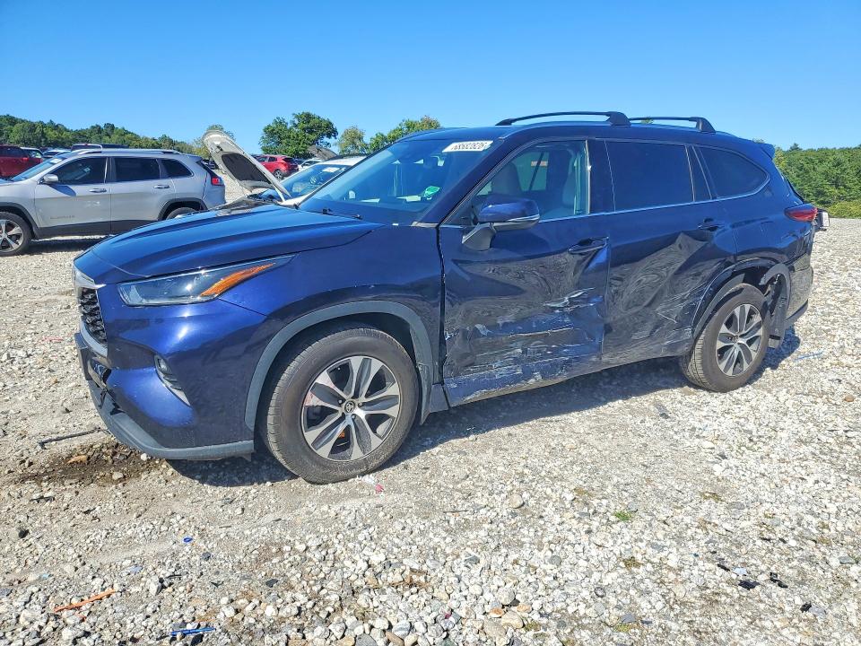 Продажа на аукционе авто 2021 Toyota Highlander, vin: 5TDGZRBH5MS072083, номер лота: 68582826