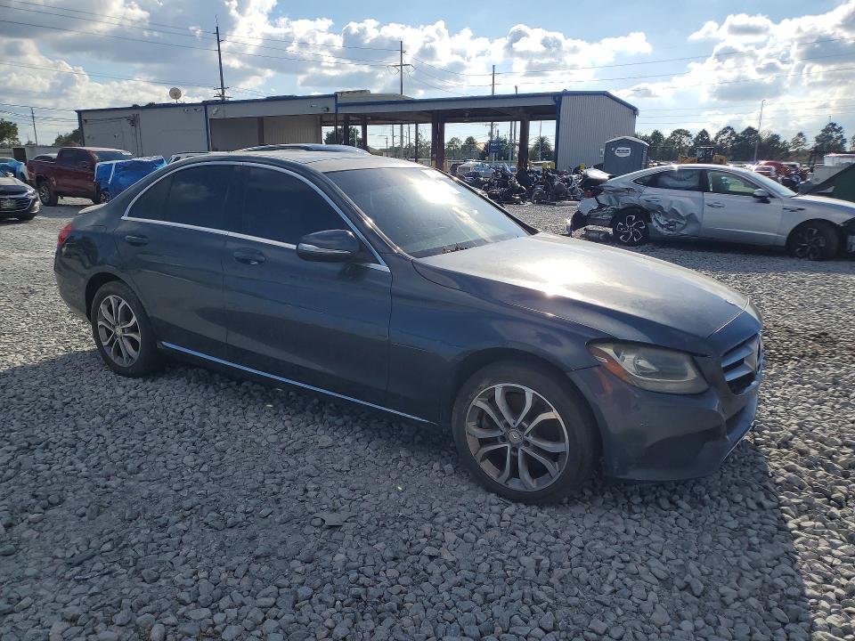 Продажа на аукционе авто 2016 Mercedes-benz C, vin: 55SWF4KB0GU104481, номер лота: 70222126