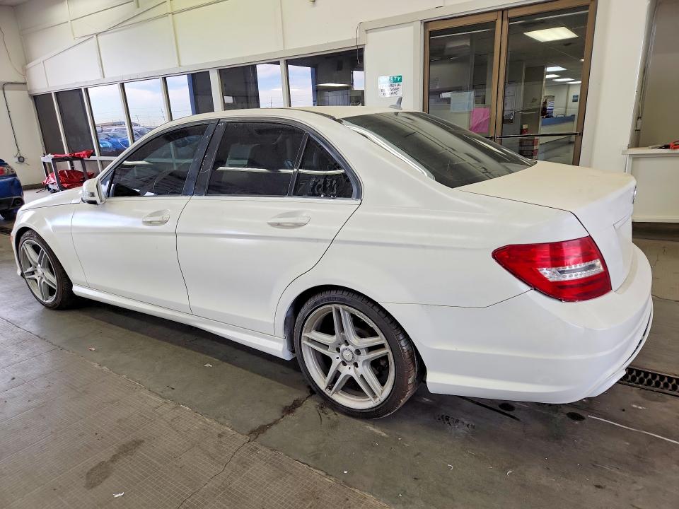 69571416 :رقم المزاد ، WDDGF4HB5DR253980 vin ، 2013 Mercedes-benz C مزاد بيع