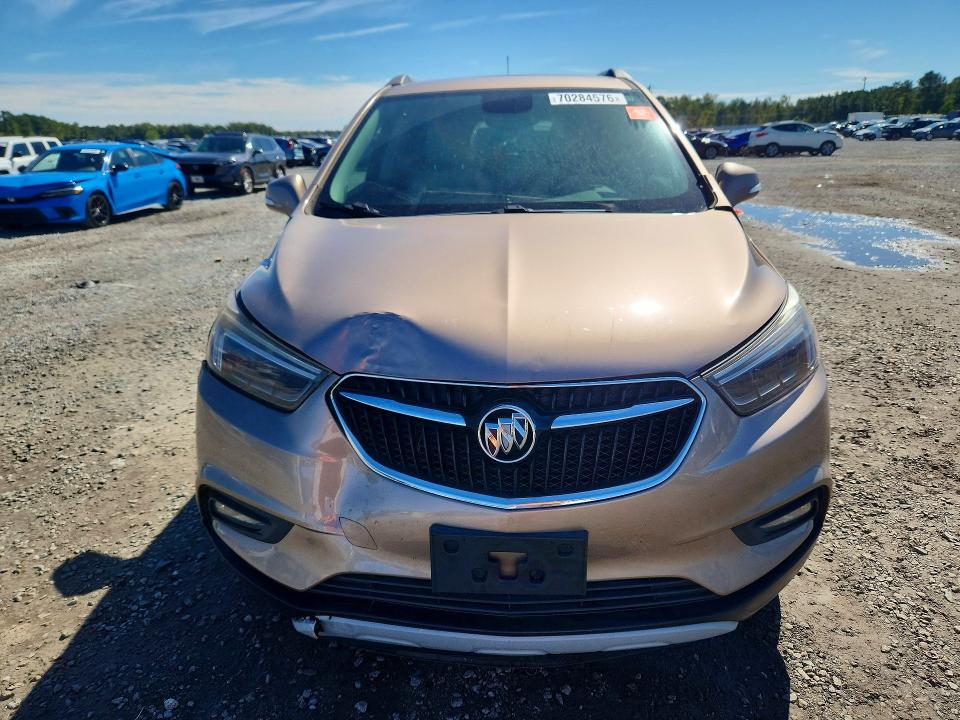 70284576 :رقم المزاد ، KL4CJCSB5JB528434 vin ، 2018 Buick Encore مزاد بيع