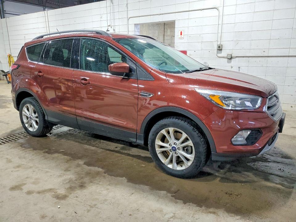 2018 Ford Escape მანქანა იყიდება აუქციონზე, vin: 1FMCU9GD4JUA50243, აუქციონის ნომერი: 69630216
