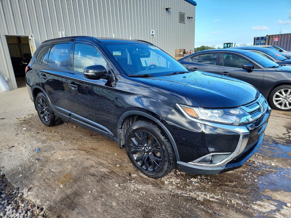 Продажа на аукционе авто 2018 Mitsubishi Outlander, vin: JA4AD3A38JZ020653, номер лота: 70264256