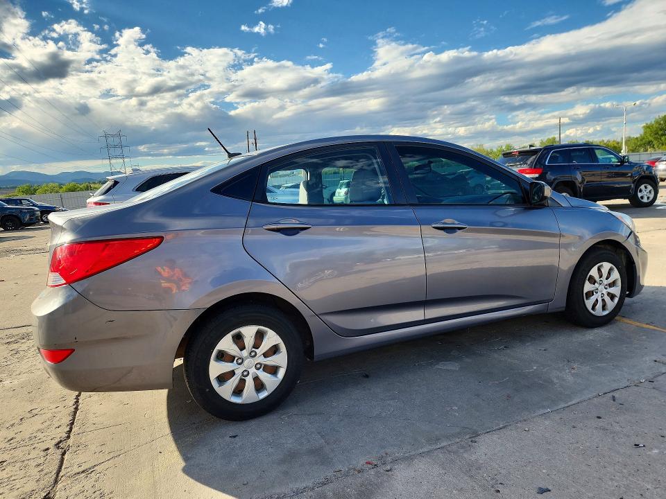 67543896 :رقم المزاد ، KMHCT4AE8FU908487 vin ، 2015 Hyundai Accent مزاد بيع
