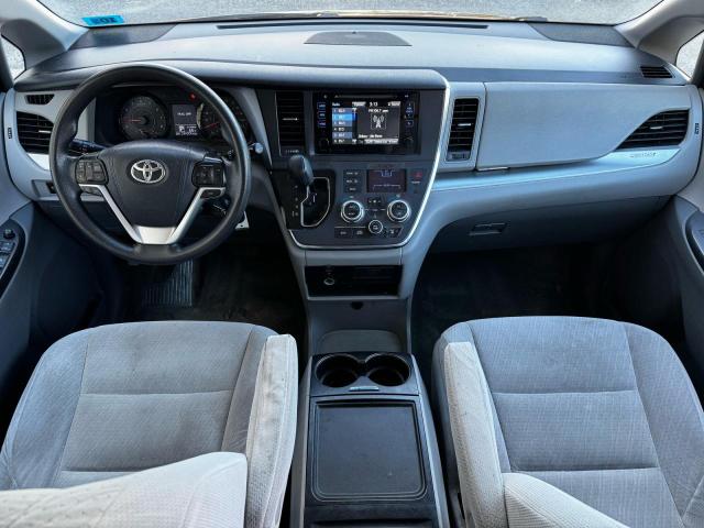 Продажа на аукционе авто 2016 Toyota Sienna, vin: 5TDKK3DC6GS703389, номер лота: 70468136