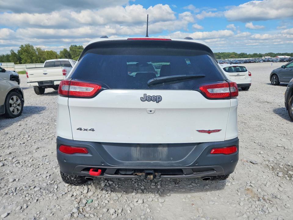 70053656 :رقم المزاد ، 1C4PJMBX1JD517069 vin ، 2018 Jeep Cherokee مزاد بيع