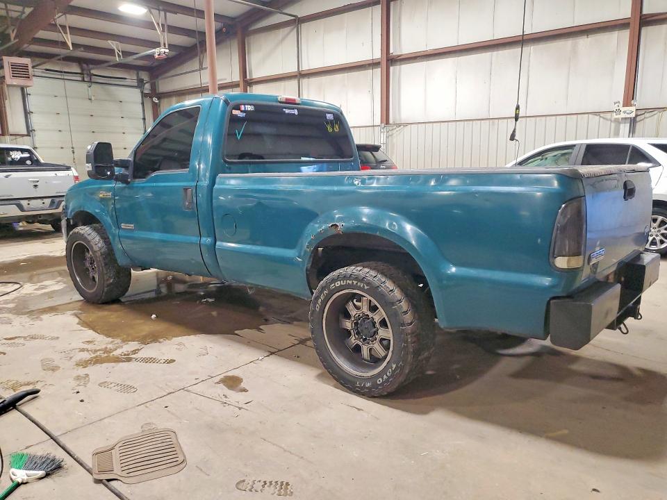 69852826 :رقم المزاد ، 1FTSF20P15EC42130 vin ، 2005 Ford F250 مزاد بيع
