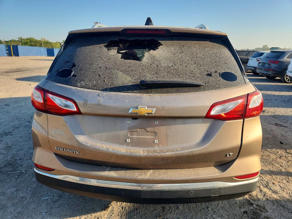 2018 Chevrolet Equinox მანქანა იყიდება აუქციონზე, vin: 2GNAXJEVXJ6296512, აუქციონის ნომერი: 67402936