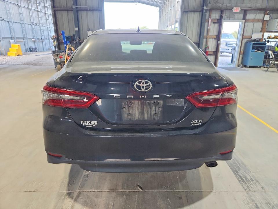 68183026 :رقم المزاد ، 4T1F11BK5PU088117 vin ، 2023 Toyota Camry مزاد بيع