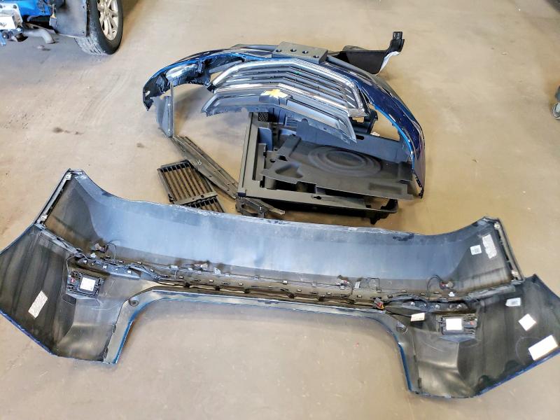 68389526 :رقم المزاد ، 2GNAXKEV0L6196783 vin ، 2020 Chevrolet Equinox مزاد بيع