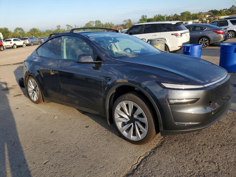 67476046 :رقم المزاد ، 7SAYGDEE8TF531868 vin ، 2026 Tesla Model Y مزاد بيع