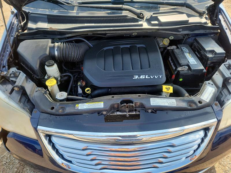 67528966 :رقم المزاد ، 2C4RC1BG5DR503548 vin ، 2013 Chrysler Town & Country مزاد بيع