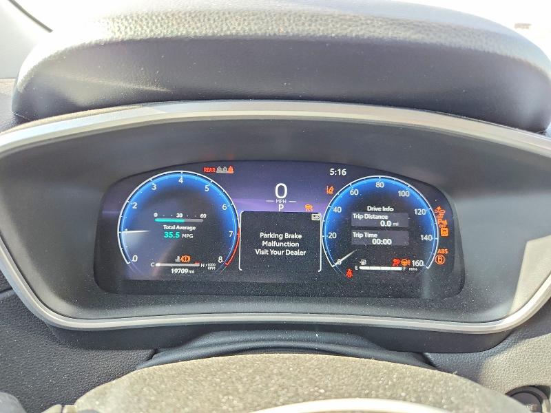 Продаж на аукціоні авто 2026 Toyota Corolla Cross, vin: 7MUEAAAG9TV179764, номер лоту: 67914156