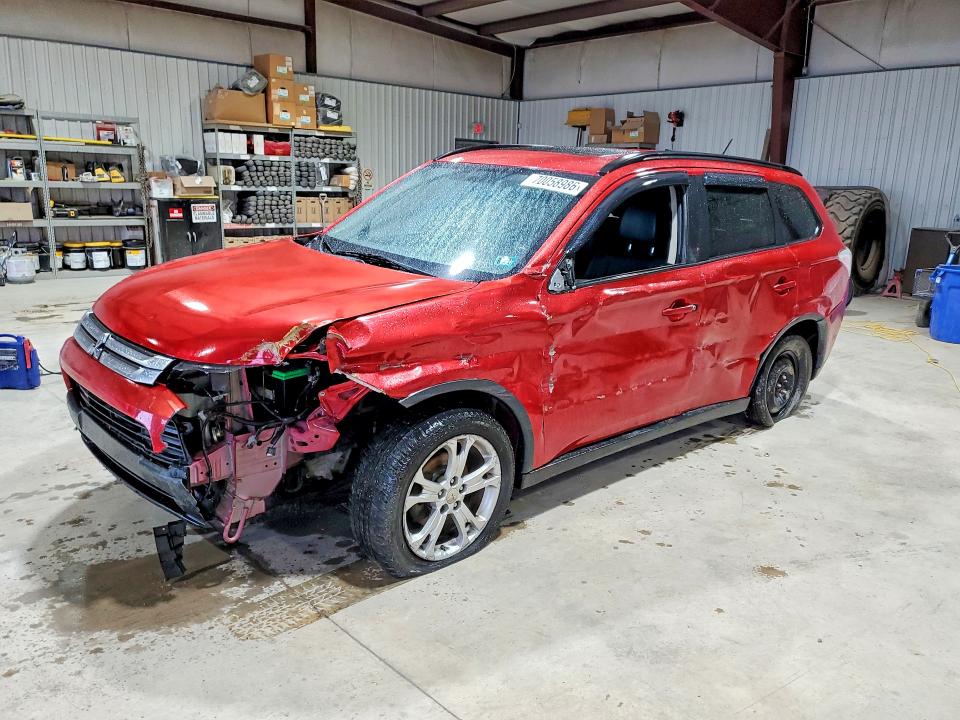 Продаж на аукціоні авто 2015 Mitsubishi Outlander, vin: JA4AD3A3XFZ007698, номер лоту: 70058986