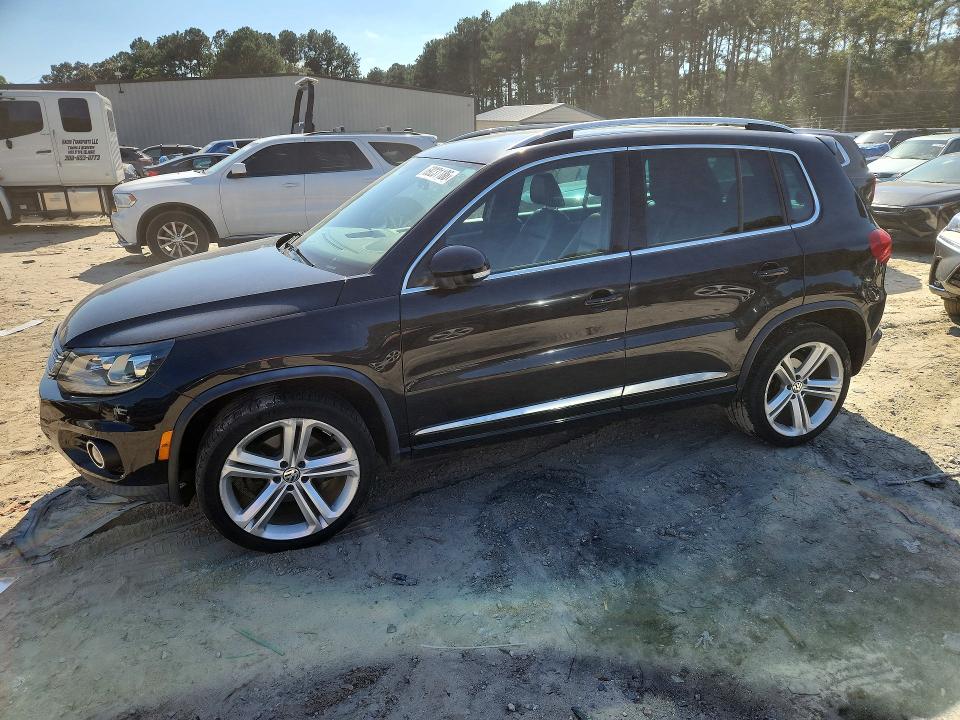69231186 :رقم المزاد ، WVGBV3AX0EW109422 vin ، 2014 Volkswagen Tiguan مزاد بيع