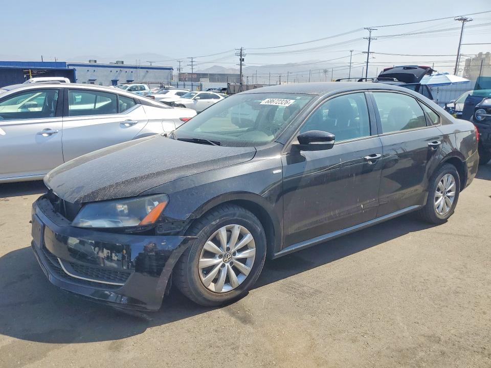 Продажа на аукционе авто 2014 Volkswagen Passat, vin: 1VWAT7A33EC105292, номер лота: 68672326