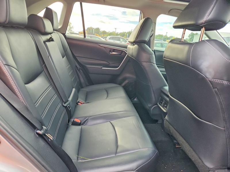 2019 Toyota Rav4 მანქანა იყიდება აუქციონზე, vin: 2T3A1RFVXKW053070, აუქციონის ნომერი: 71018456