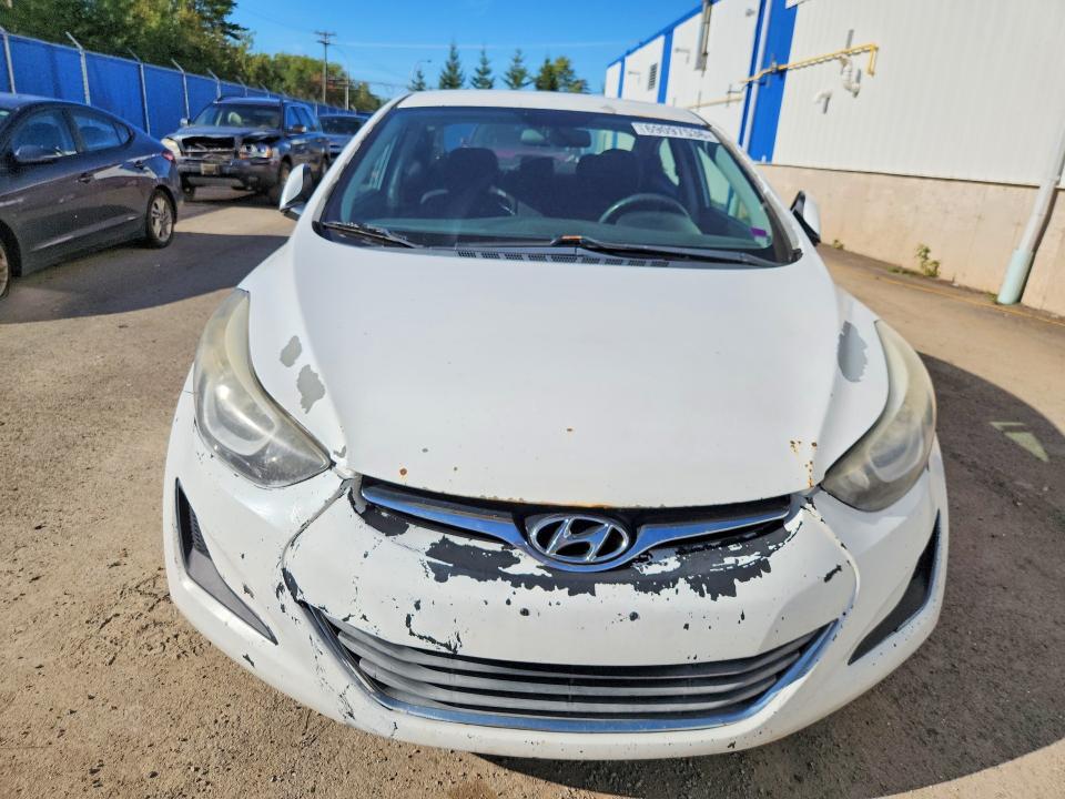 2015 Hyundai Elantra მანქანა იყიდება აუქციონზე, vin: 5NPDH4AEXFH562382, აუქციონის ნომერი: 69097536