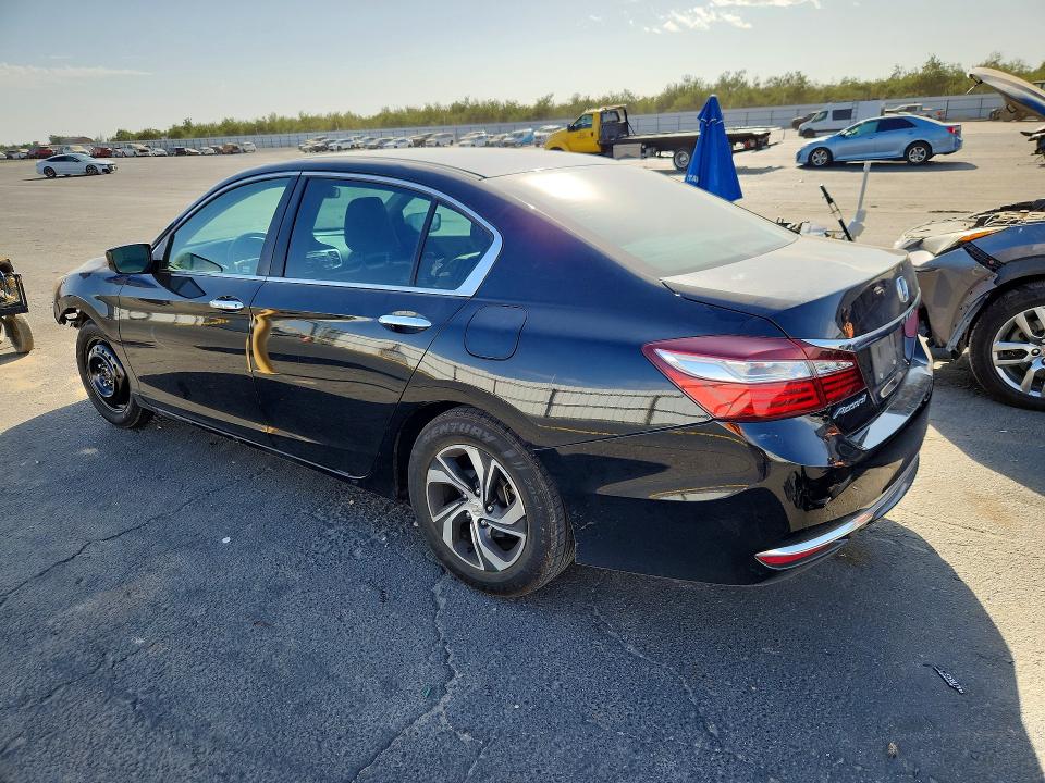 Продажа на аукционе авто 2017 Honda Accord, vin: 1HGCR2F30HA053692, номер лота: 70008456